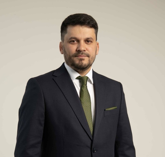 Акмаль Шаропов — Партнер REVERA Uzbekistan legal desk | REVERA